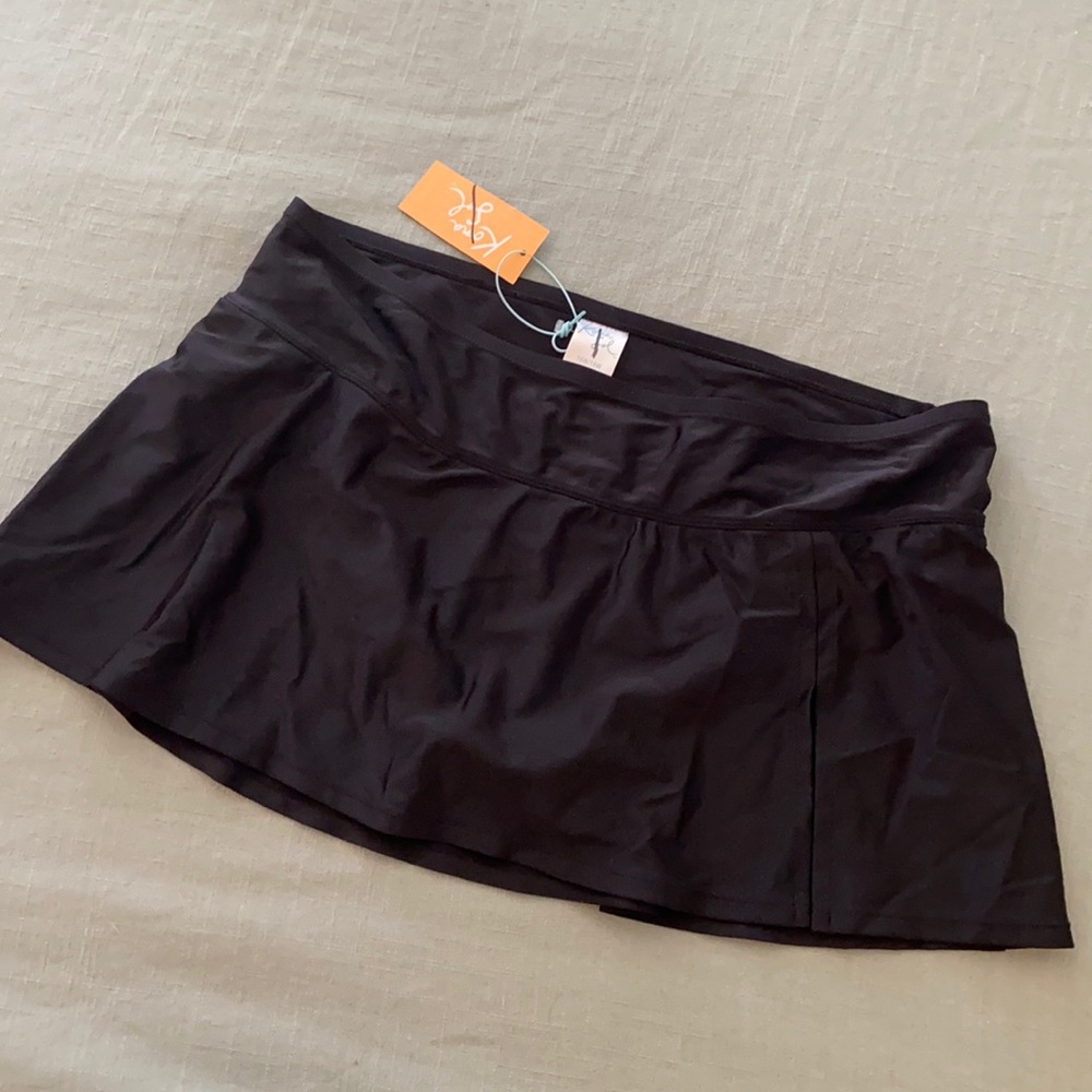 NWT Kona Sol👙16W/18W Bikini Skirt Bottom Target